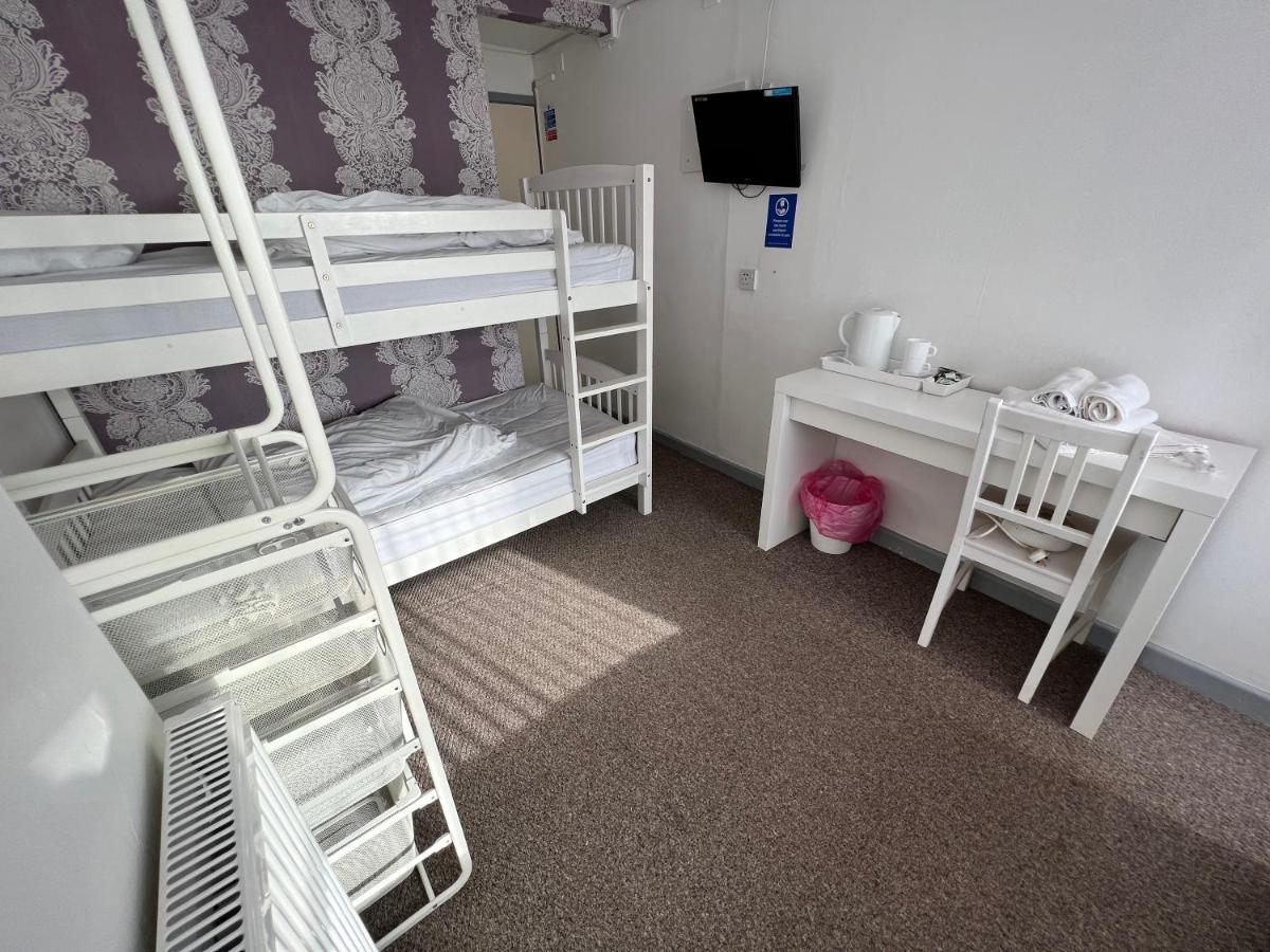 Arnies Hotel Blackpool Esterno foto