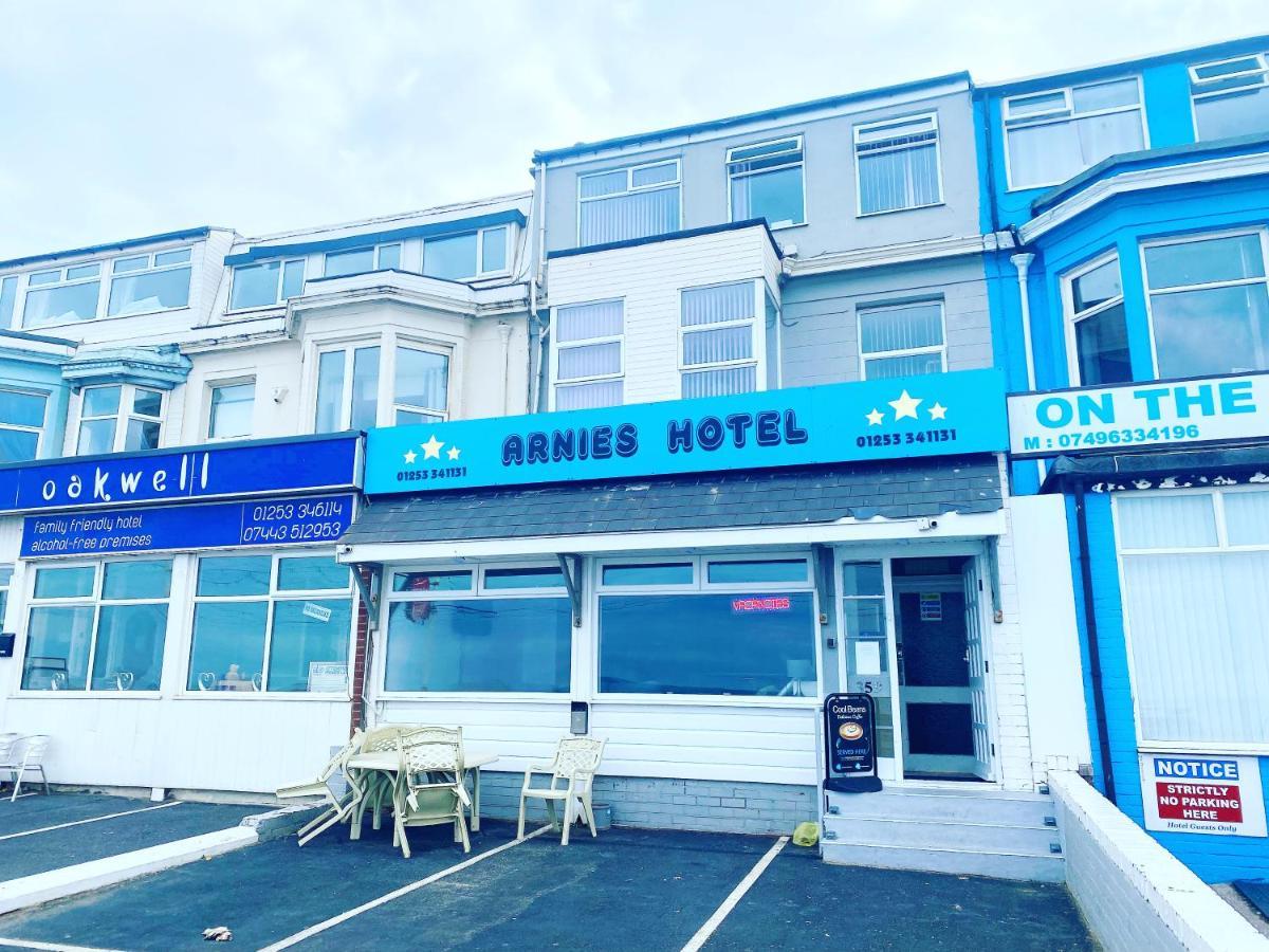 Arnies Hotel Blackpool Esterno foto