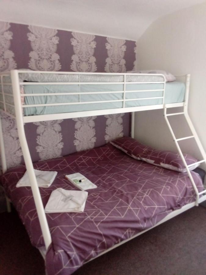 Arnies Hotel Blackpool Esterno foto